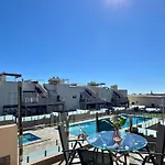 Апартаменты Pink Lagoon View Торевьиа