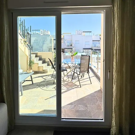 Апартаменты Pink Lagoon View